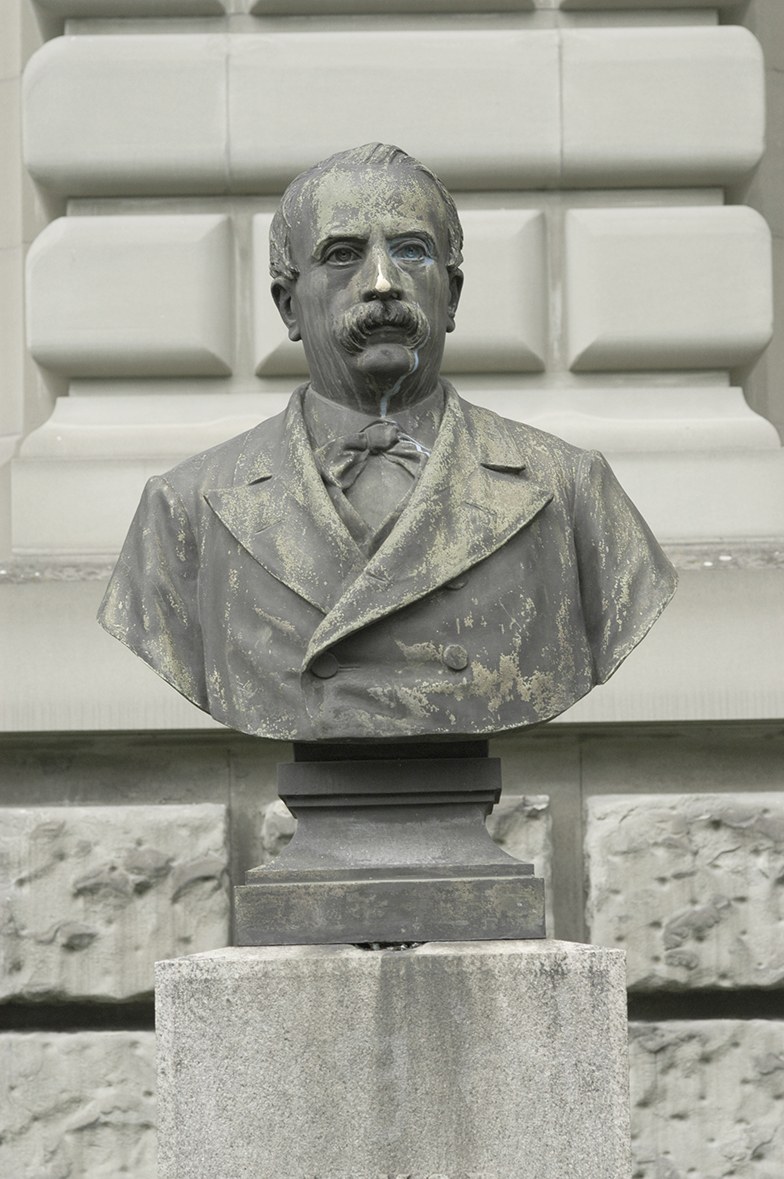 Hauptgebäude/Denkmal Jakob Stämpfli