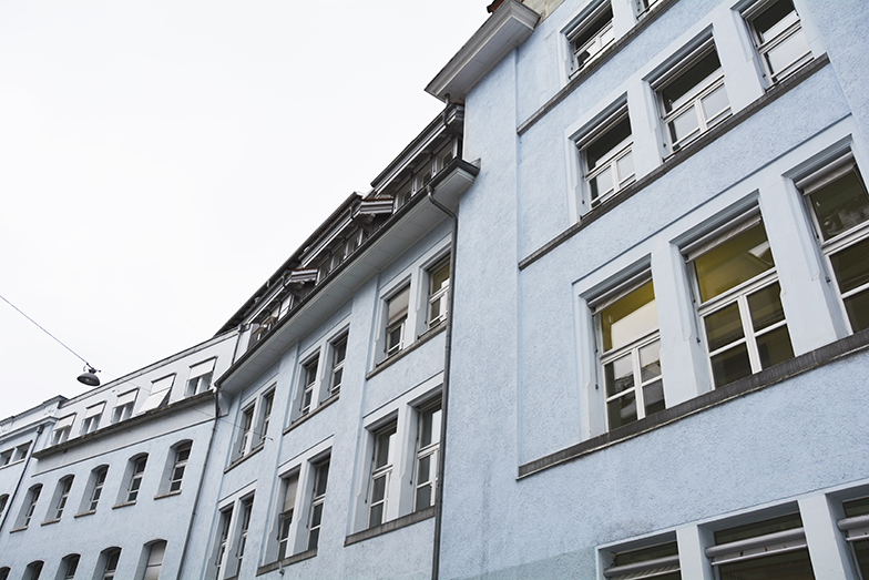 Uni Tobler/Fensterfront