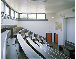 Bühlplatzareal/leerer Hörsaal