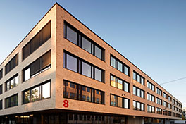 VonRoll/Gebäude/Aussenansicht/Institutgebäude/Eckenansicht