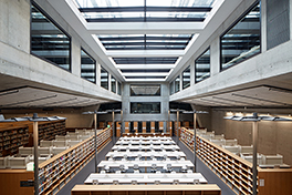 VonRoll/Bibliothek/Innenansicht/leerer Lesesaal
