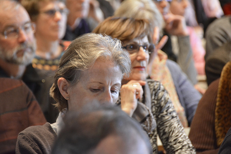 Anlass/Seniorenuni/Hörsaal Aula/Publikum von vorne
