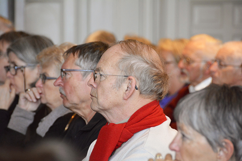 Anlass/Seniorenuni/Hörsaal Aula/Publikum von der Seite